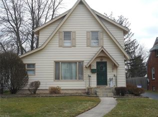 2836 Woodland St NE, Warren, OH