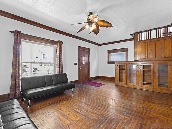 5th image of 1807 Teel Ave