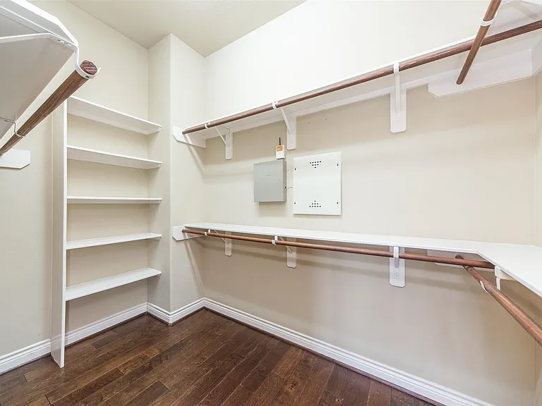 27106 Cross Pointe Ct — Photo 21
