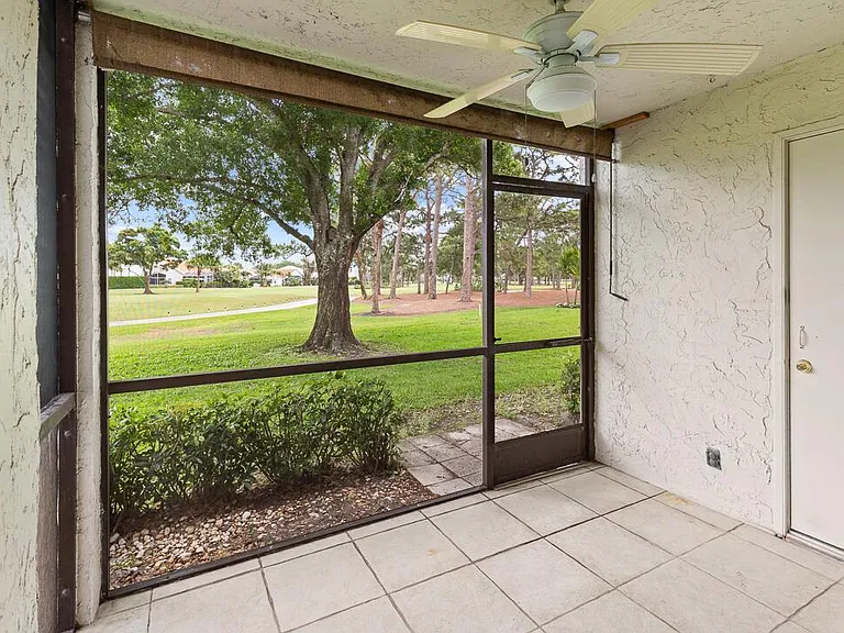 12962 Briarlake Dr #103 — Photo 23