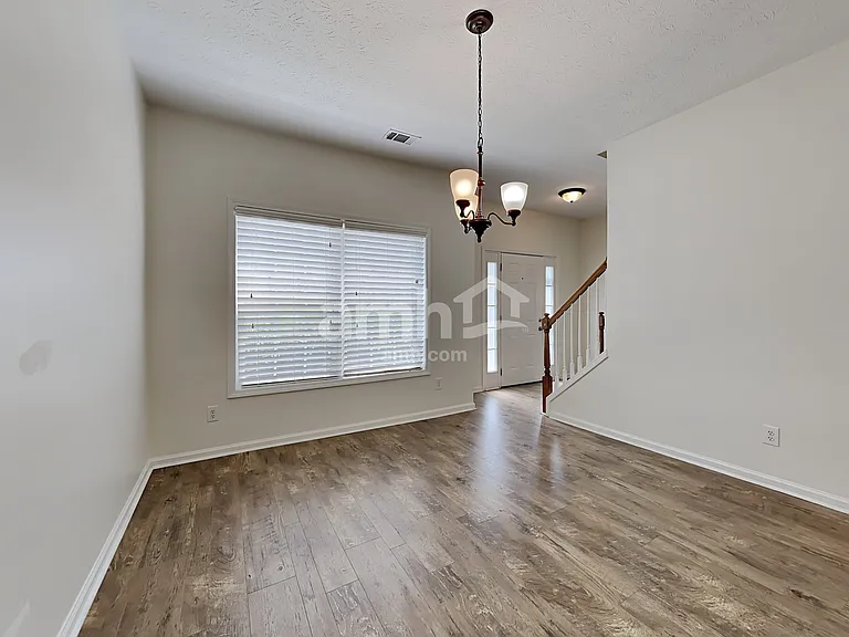 5810 Stephens Mill Dr — Photo 5