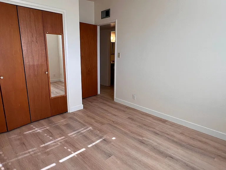 2219 N 73rd Pl — Photo 21