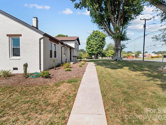 3431 E Main St, Claremont, NC 28610 | Zillow