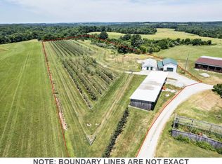 1697 Monick Branch Rd, Loretto, KY 40037