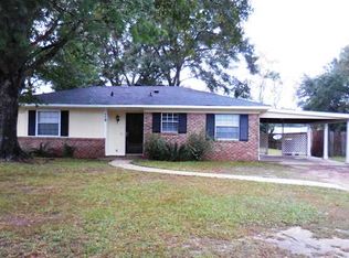 110 Fairlane Dr, Satsuma, AL 36572