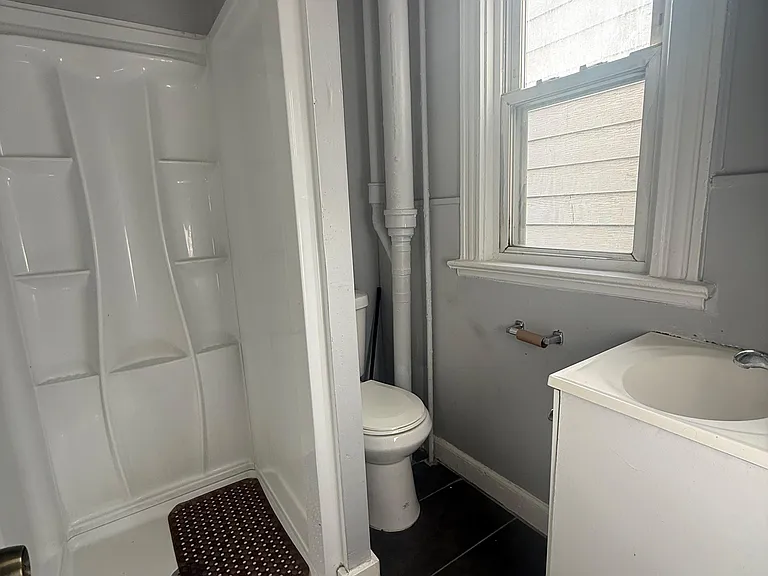 34 Lincoln Pl #1F — Photo 3