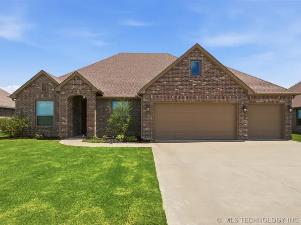 13212 E 137th St N, Collinsville, OK 74021