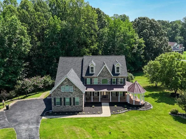 8070 Amberleigh Pl, La Plata, MD 20646