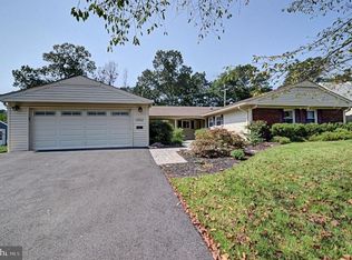 13112 Oval Ln, Bowie, MD 20715