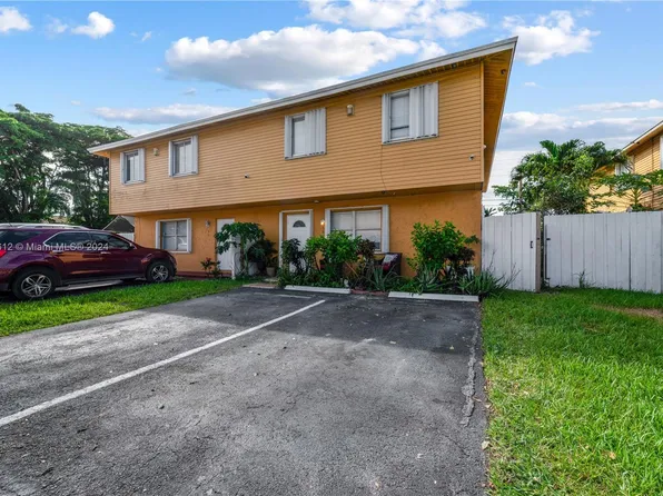 35 NE 12th Ave #35, Homestead, FL 33030