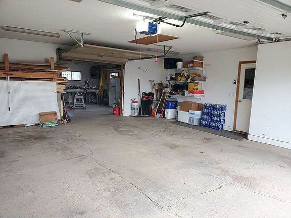 2 car garage