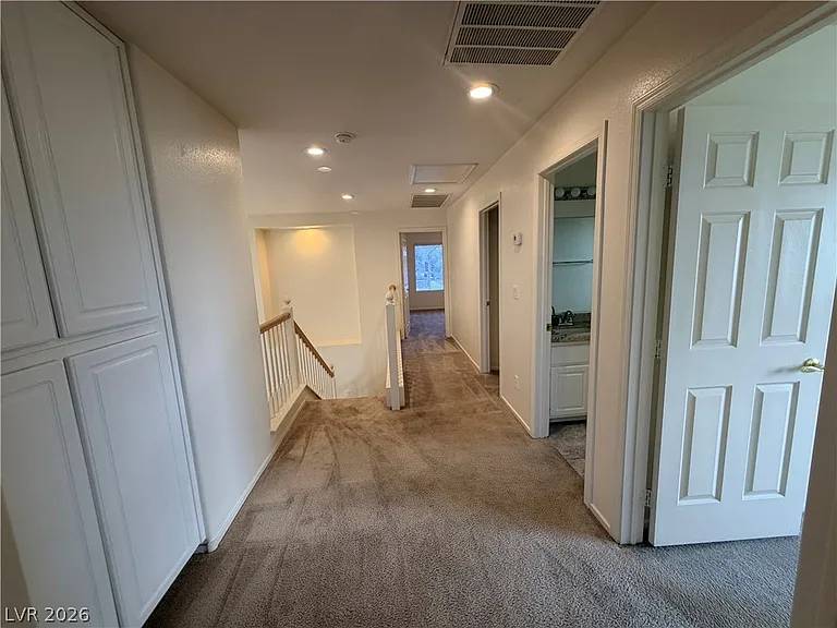 925 Lexington Cross Dr — Photo 34