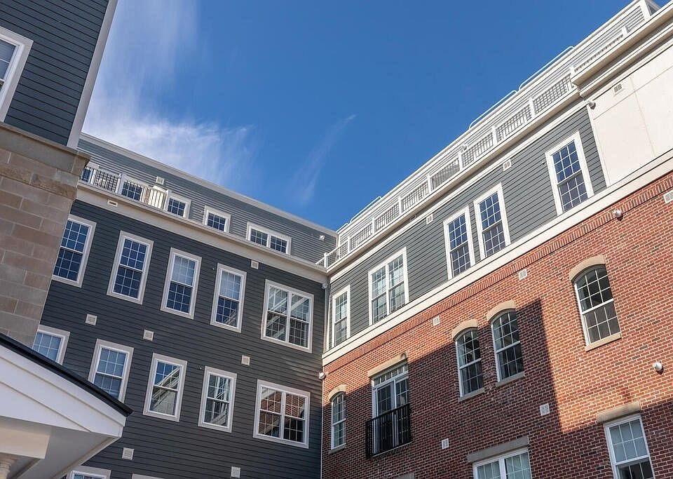 8 Sanborn St 5005, Reading, MA 01867 Zillow