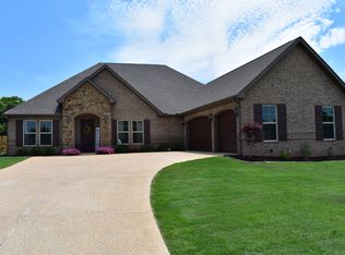 163 Glencairn Dr, Hot Springs, AR 71913