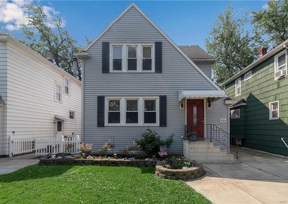 1st image of 326 Shepard Ave