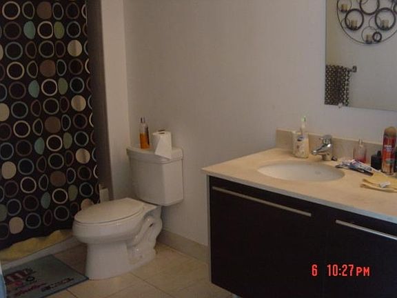 5th image of 1900 N Bayshore Dr APT 3409
