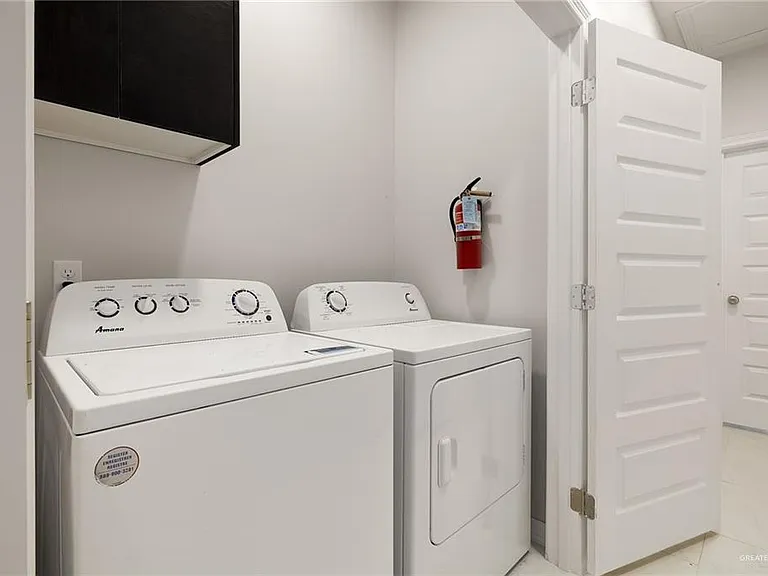 4509 Larkspur Ave #4 — Photo 9