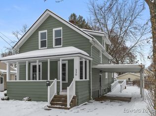 330 Norwood St, Rockford, MI