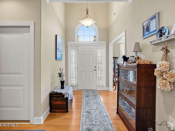 4th image of 3232 Gardenwood Drive