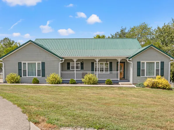 131 Kay Ave, Lancaster, KY 40444
