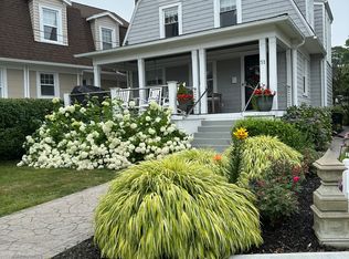 51 Mott Ave, New London, CT 06320