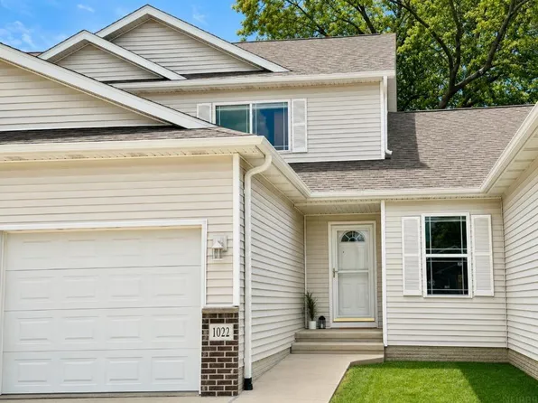 1022 Lois Ln, Waterloo, IA 50702