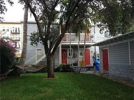 5th image of 517 NE 2nd Ave