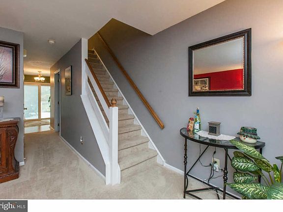 5th image of 4406 Somerset Ln