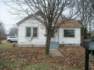 1120 N Greenwich Ave, Russellville, AR 72801