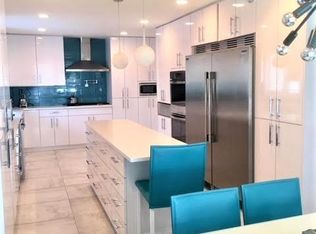 25 Wyckoff St, Deal, NJ 07723