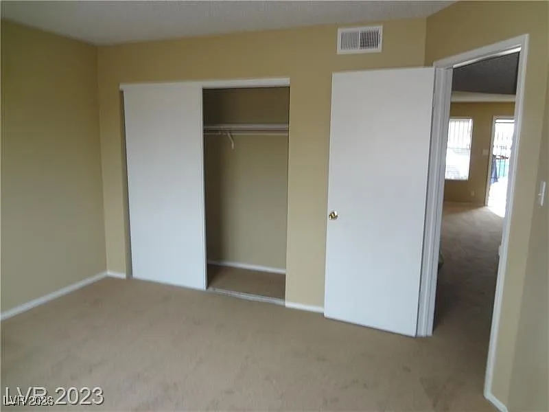 Building Photo - 5456 Cabeza Dr #B
