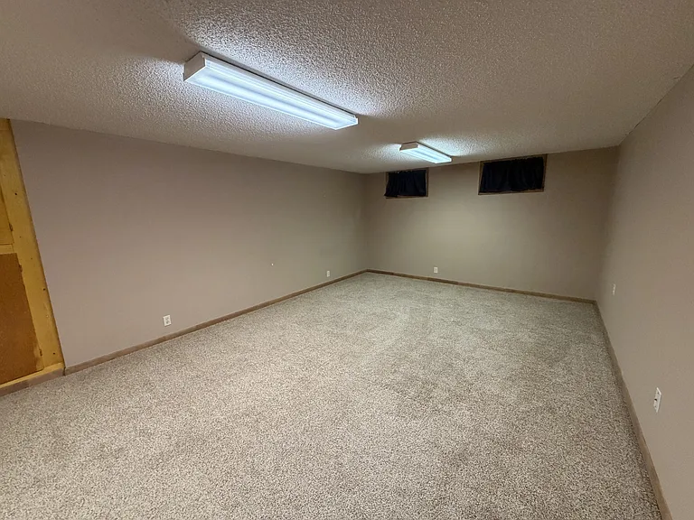 1126 Lendel Ln — Photo 21
