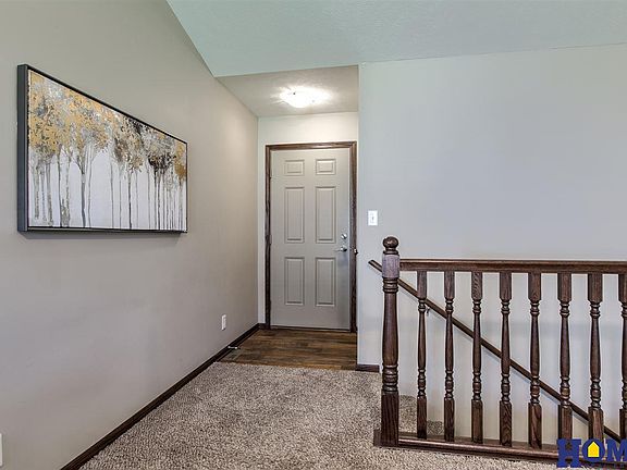 4th image of 104 Scotts Creek Pl