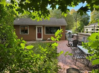 5129 Waterbury Rd, Mound, MN 55364