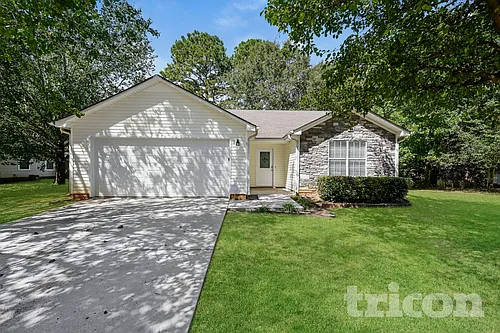 329 Kellys Walk Photo 1