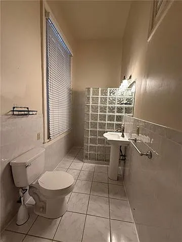 1463 Pauger St #1 — Photo 8
