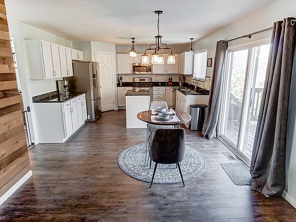 5th image of 2840 Sycamore Creek Dr