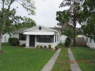 227 E Lake Ave, Auburndale, FL 33823