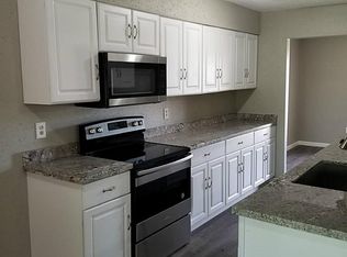 12130 Redfern Dr, Houston, TX 77048