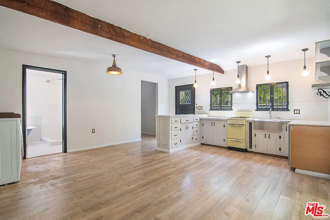 1 bed, 1.0 bath, 770 sqft, $2,850 — Photo 4