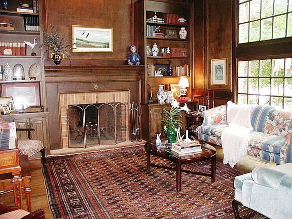 2-story library/music room