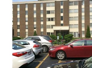 3064 Kent Rd APT 102, Stow, OH 44224