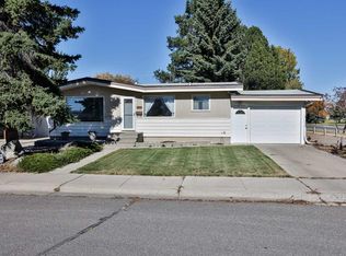 2727 S 7a Ave N, Lethbridge, AB T1H 1A5