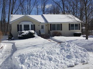 3 Capitol Cir, Rochester, NH 03867