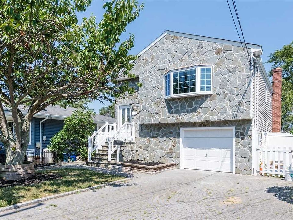 120 Coolidge Ave, Amity Harbor, NY 11701 Zillow