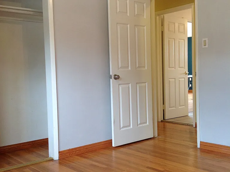 1305 E Oakmont Ave — Photo 13