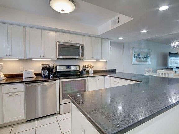 5th image of 909 Santa Rosa Blvd Unit 346