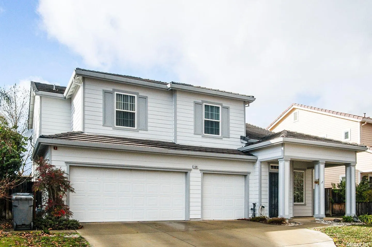 628 Snapdragon Dr photo 1