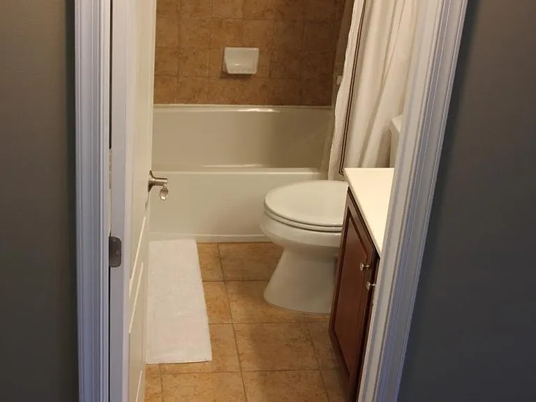 3rd Floor Spare Full Bath