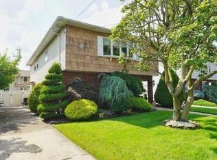 226 Cambridge Ave, Staten Island, NY 10314